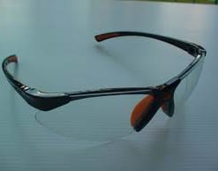 Kính bảo hộ Kings 711